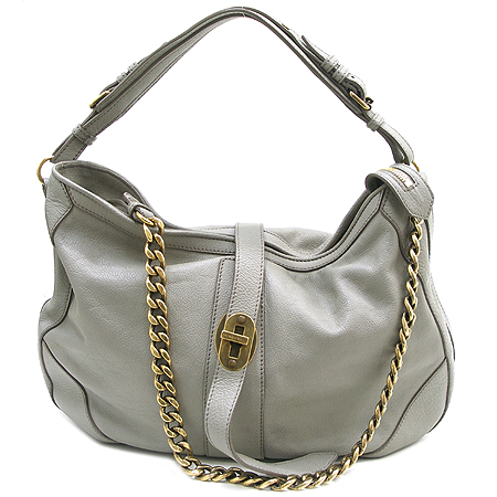 ������  �����