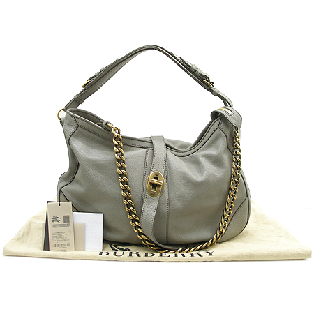 Burberry(������) 3768115 �׷��� ���� ��Ƽ�� ���� ü�� ȣ�� ����� �̹���2 - ���̺��� �߰���ǰ