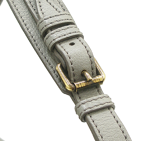 Burberry(������) 3768115 �׷��� ���� ��Ƽ�� ���� ü�� ȣ�� ����� �̹���4 - ���̺��� �߰���ǰ