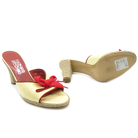 Ferragamo(��󰡸�) ���� ��� ���ο� ���̴�Ʈ ��Ʈ����  �� ���� [��������] �̹���2 - ���̺��� �߰���ǰ