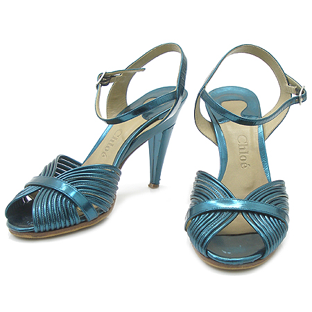 ���ο�  ����