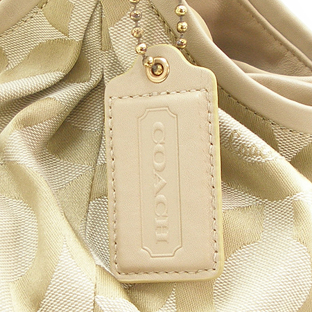 Coach(��ġ) 13441 OP ART �𰡵� ���������� �ڵ� ����� �̹���4 - ���̺��� �߰���ǰ