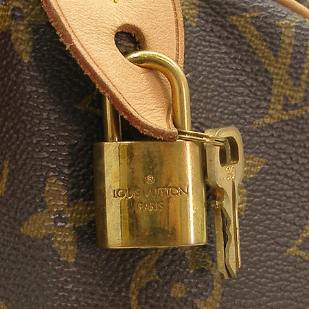 Louis Vuitton(���̺���) M41526 ���׷� ĵ���� ���ǵ� 30 ��Ʈ�� [�б�����������2ȣ��] �̹���4 - ���̺��� �߰���ǰ