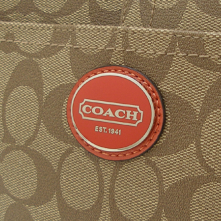 Coach(��ġ) F18917 �ñ׳�ó PVC ���� Ʈ���� ��Ʈ�� �̹���4 - ���̺��� �߰���ǰ