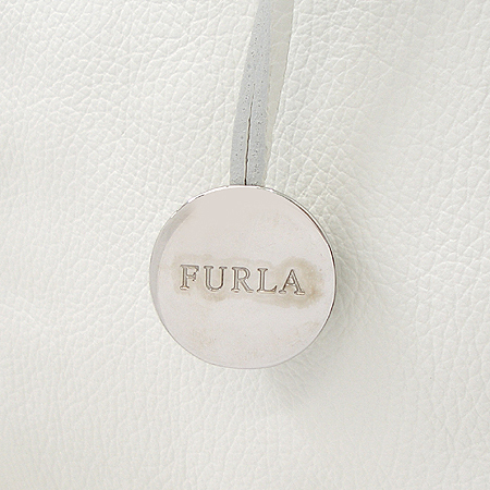 FURLA(�Ƕ�) ȭ��Ʈ���� ȣ�� ����� �̹���4 - ���̺��� �߰���ǰ