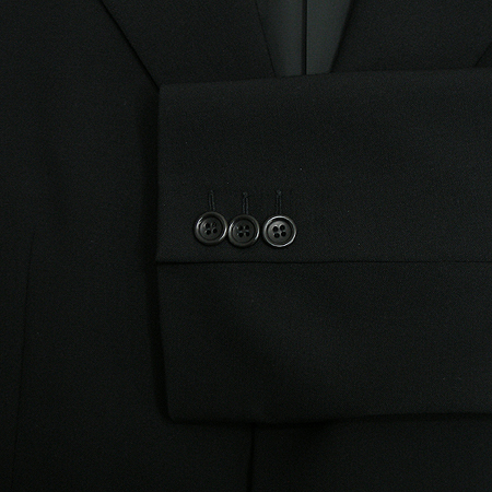 Armani COLLEZIONI(�Ƹ����� �÷�������) ���� [�뱸�ݿ��纻��] �̹���3 - ���̺��� �߰���ǰ