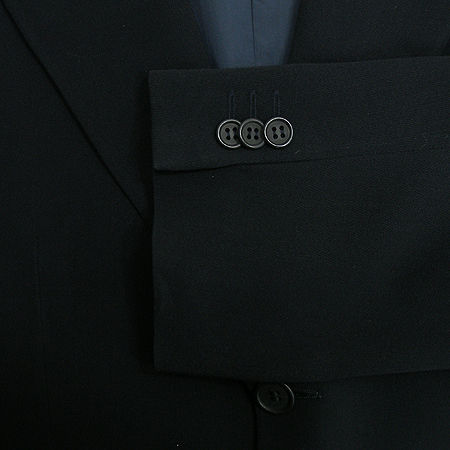 GIORGIO ARMANI(�������� �Ƹ�����) ���� �̹���3 - ���̺��� �߰���ǰ