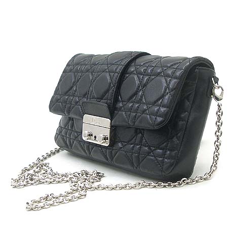Dior(ũ����î���) s0435pssq m900 ���̵� ��� ���� ü�� ũ�ν� �� Ŭ��ġ �� �̹���3 - ���̺��� �߰���ǰ
