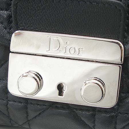 Dior(ũ����î���) s0435pssq m900 ���̵� ��� ���� ü�� ũ�ν� �� Ŭ��ġ �� �̹���4 - ���̺��� �߰���ǰ