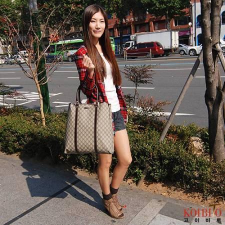 Gucci(����) 223668 GG �ΰ� PVC ���� ���� Ʈ���� ��Ʈ�� [������û��] �̹���5 - ���̺��� �߰���ǰ