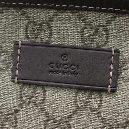 Gucci(����) 211137 GG �ΰ� PVC ���� ����� [�б�������] �̹���4 - ���̺��� �߰���ǰ