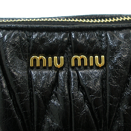 MiuMiu(�̿�̿�) CONTRNITOR ���߶�� ���� �÷� ���� ��� Ŭ��ġ �� ����� �̹���4 - ���̺��� �߰���ǰ