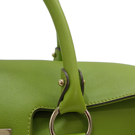 Ferragamo(��󰡸�) 21 5355 ���� ��ġ�� ��Ʈ�� �̹���3 - ���̺��� �߰���ǰ