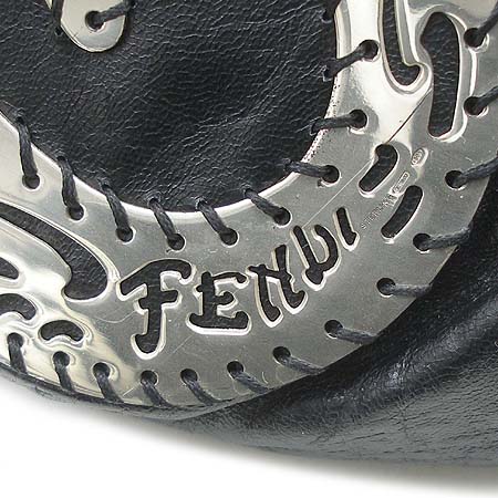 Fendi(���) ������ 8BR293 ���� ȣ�� ����� [��������] �̹���4 - ���̺��� �߰���ǰ