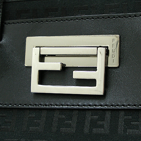Fendi(���) 8BH174. FF �ΰ� �к긯 �ٰ� ��Ʈ�� �̹���4 - ���̺��� �߰���ǰ