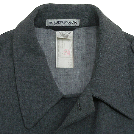 Emporio Armani(���������Ƹ�����) ���� �̹���2 - ���̺��� �߰���ǰ