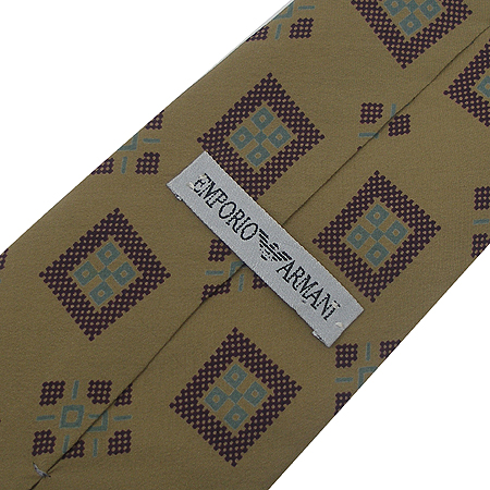 Armani(�Ƹ�����) 100% ��ũ �����̽�Ʈ ���� ��Ÿ�� �̹���4 - ���̺��� �߰���ǰ