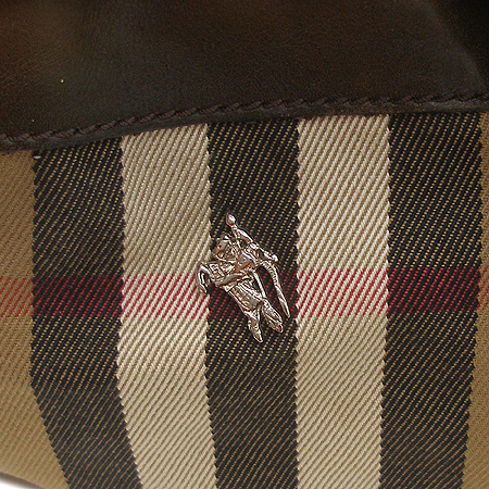 Burberry(������) ���μ� �Ͽ콺 üũ ������ ����� [�б�������] �̹���6 - ���̺��� �߰���ǰ
