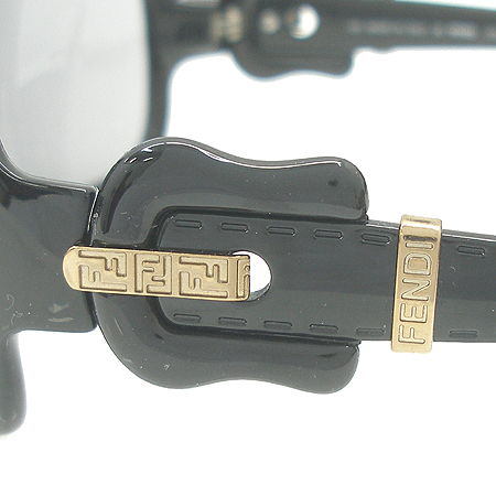 Fendi(���) FS384 ���� �������� ��Ʈ ��� ���� ���۶� �̹���5 - ���̺��� �߰���ǰ