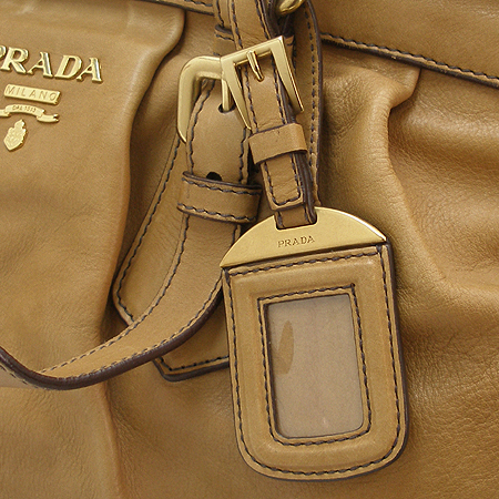 Prada(�����) BN1228 ���ڷ� ����Ʈ ���� �ΰ� 2WAY �̹���4 - ���̺��� �߰���ǰ