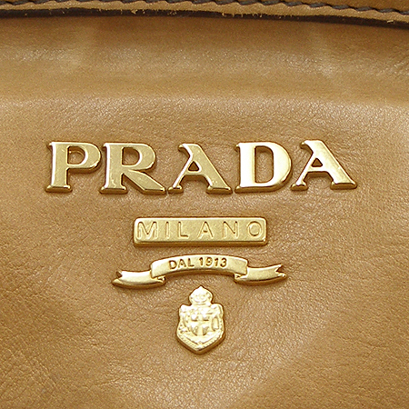 Prada(�����) BN1228 ���ڷ� ����Ʈ ���� �ΰ� 2WAY �̹���5 - ���̺��� �߰���ǰ