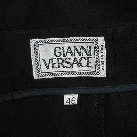 Versace(������ü) ���� �̹���3 - ���̺��� �߰���ǰ