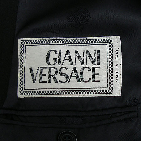 Versace(������ü) ���� �̹���6 - ���̺��� �߰���ǰ