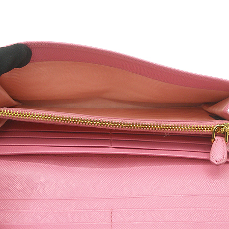 Prada(�����) 1M1132 ���ǾƳ� ������ �̹���5 - ���̺��� �߰���ǰ