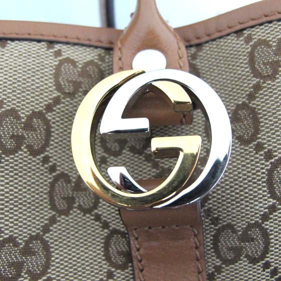 Gucci(����) 232957 GG�ΰ� �ڰ��� ī�� Ʈ���� ����� [�д����] �̹���4 - ���̺��� �߰���ǰ