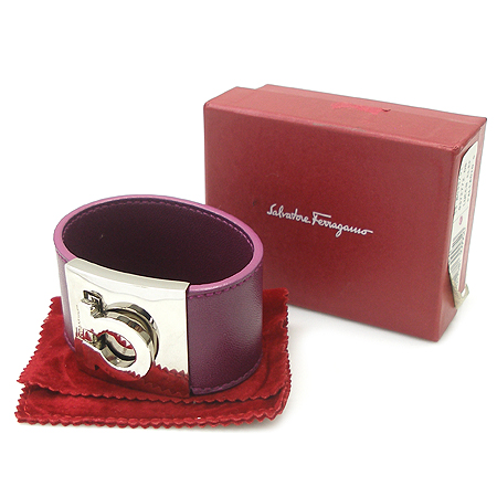 Ferragamo(��󰡸�) 33-8433 ���� ��ġ�� �ΰ� ��� ���� ���� �̹���2 - ���̺��� �߰���ǰ