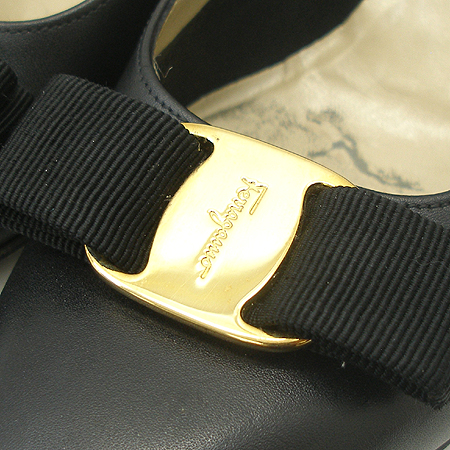 Ferragamo(��󰡸�) ���� �ٶ� ��� ���� ���� ������ ���� �̹���4 - ���̺��� �߰���ǰ