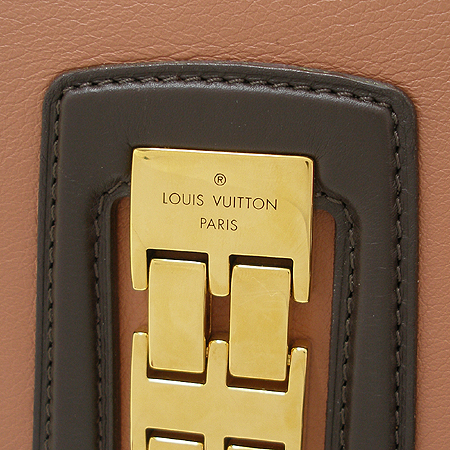 Louis Vuitton(���̺���) Cuir Art Deco Trapeze ���� ��Ŭ 2011 �÷��� ü�� ����� �̹���4 - ���̺��� �߰���ǰ