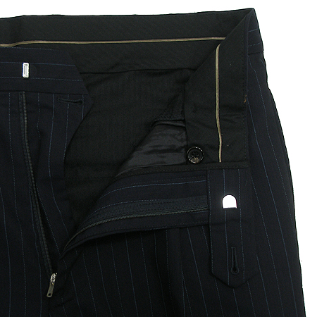 Hugo Boss(�ް�����) ���� [���빮��] �̹���5 - ���̺��� �߰���ǰ