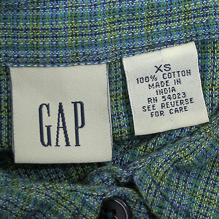 GAP(��) �μҸ� ���� �̹���3 - ���̺��� �߰���ǰ