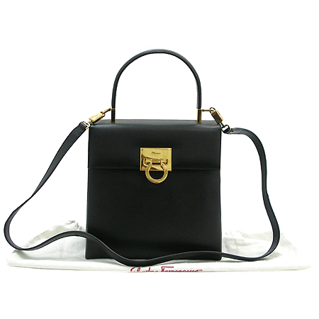 Ferragamo(��󰡸�) 21 0160 ���� ��ġ�� ��� ���ǾƳ� �簢 ��Ʈ�� + ��� ��Ʈ�� �̹���2 - ���̺��� �߰���ǰ