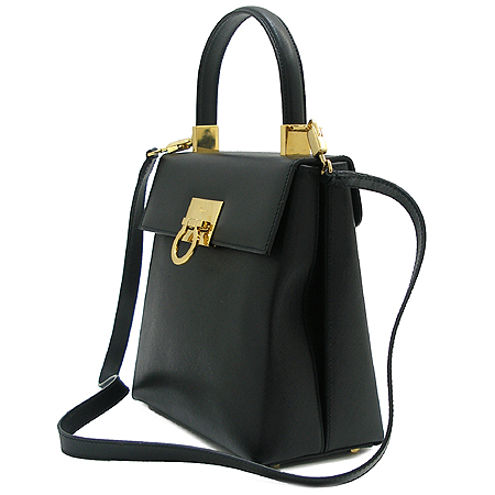 Ferragamo(��󰡸�) 21 0160 ���� ��ġ�� ��� ���ǾƳ� �簢 ��Ʈ�� + ��� ��Ʈ�� �̹���3 - ���̺��� �߰���ǰ
