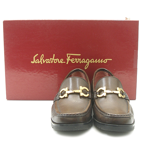Ferragamo(��󰡸�) ���� ���� ��ġ�� ������ ���� �̹���2 - ���̺��� �߰���ǰ