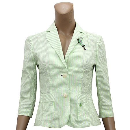 ����  ����