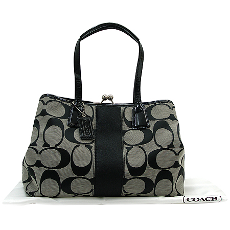 Coach(��ġ) 13533 ���� �ñ׳��� ����� �̹���2 - ���̺��� �߰���ǰ