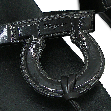 Ferragamo(��󰡸�) ����ġ �ΰ� ������ �ɸ� ���� �̹���4 - ���̺��� �߰���ǰ