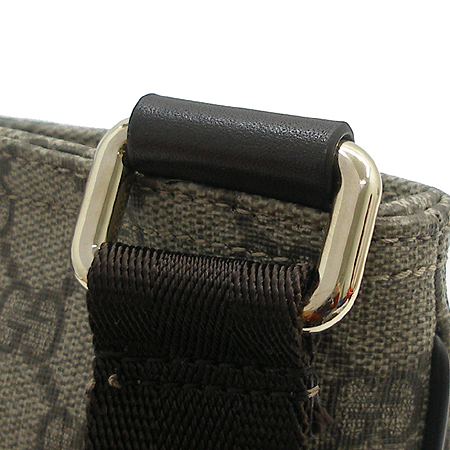 Gucci(����) 295257 GG �ΰ� PVC ũ�ν��� �̹���3 - ���̺��� �߰���ǰ