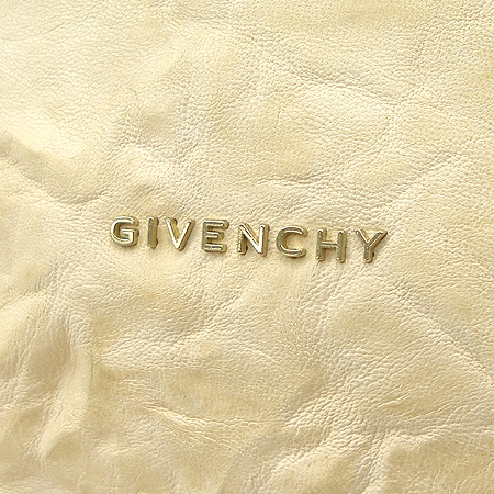 GIVENCHY(�����) 12G525004 101 ��Ŭ ����Ų M������ �ǵ��� 2-WAY [�б�����������2ȣ��] �̹���4 - ���̺��� �߰���ǰ