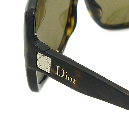 Dior(ũ����î���) 086X7 ���� ���۶� �̹���5 - ���̺��� �߰���ǰ
