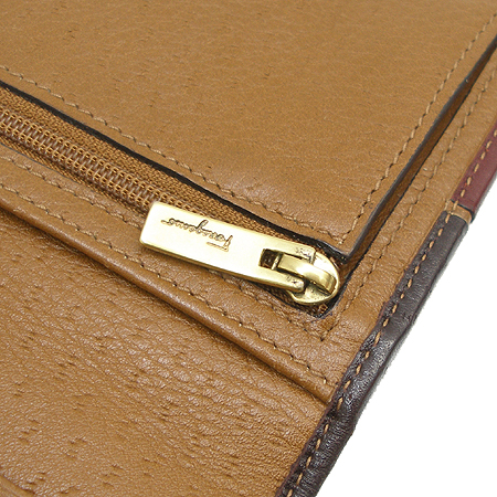 Ferragamo(��󰡸�) 22 6770 ��ũ���� ���� ī�� ȥ�� ��ġ�Ϸΰ� ��Ƽġ ������ [�д����] �̹���5 - ���̺��� �߰���ǰ