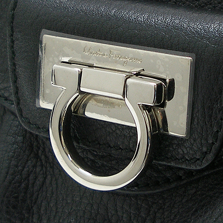 Ferragamo(��󰡸�) 21 A069 ���� ��ġ�� ����� [�б�������] �̹���4 - ���̺��� �߰���ǰ