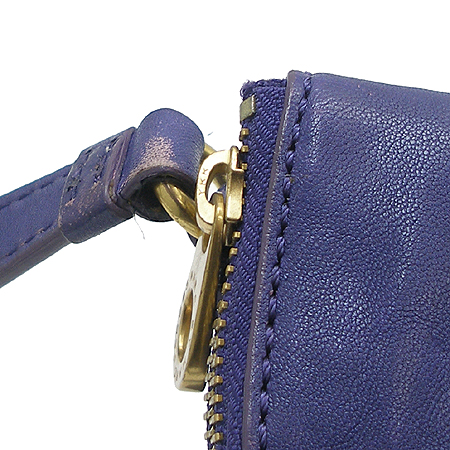 Marc by_Marc Jacobs(��ũ���̸�ũ�����߽�) ���� ���� �ΰ� ��� ¤�� ����Ų ũ�ν��� �̹���5 - ���̺��� �߰���ǰ