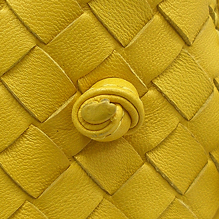 BOTTEGAVENETA(���װ�����Ÿ) 245354 V0016 �󺧷�� ���� ��� �� ũ�ν��� + ���ϰſ� �̹���3 - ���̺��� �߰���ǰ