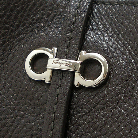 Ferragamo(��󰡸�)  21 C391 ��ũ���ڷ��� ���尣ġ�Ϸΰ� ���� ��Ʈ�� �̹���5 - ���̺��� �߰���ǰ