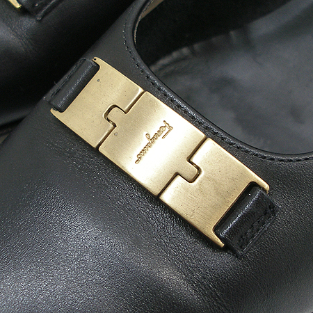 Ferragamo(��󰡸�) ��ġ�� �ΰ� ���� ���� ������ ���� �̹���4 - ���̺��� �߰���ǰ