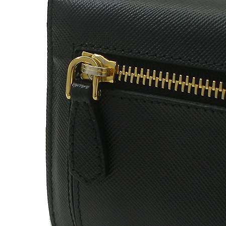 Prada(�����) 1M1132 ����ΰ� ���� (SAFFIANO)���ǾƳ� FIOCCO ���� ��� ������ �̹���4 - ���̺��� �߰���ǰ